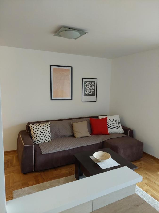Appartamento Sonata 1 Belgrado Esterno foto